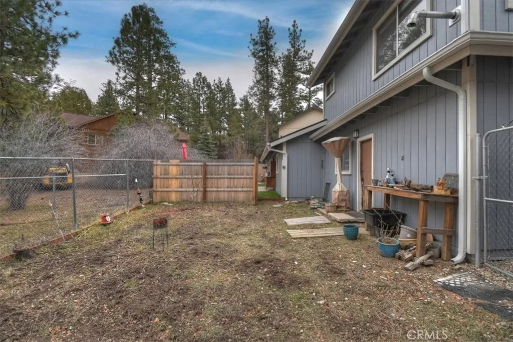 399 Crater Lake, Big Bear Lake, California 92315 home-pic-36