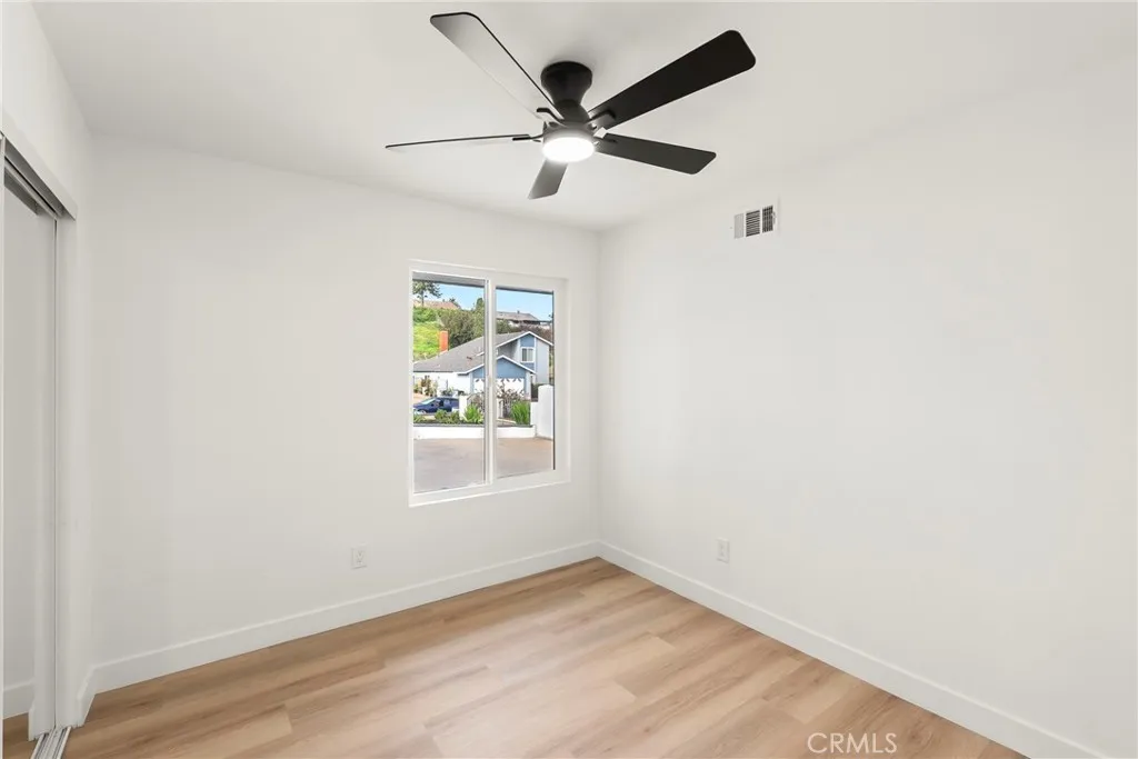 6027 Daisy, San Diego, California 92114 home-pic-17