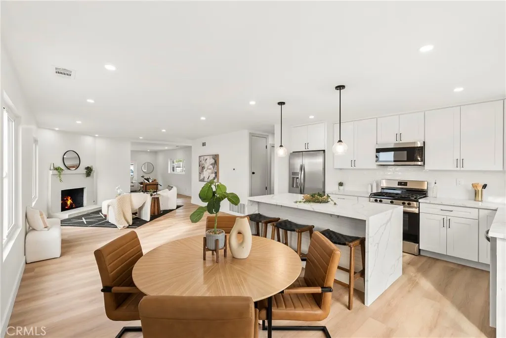 6027 Daisy, San Diego, California 92114 home-pic-8
