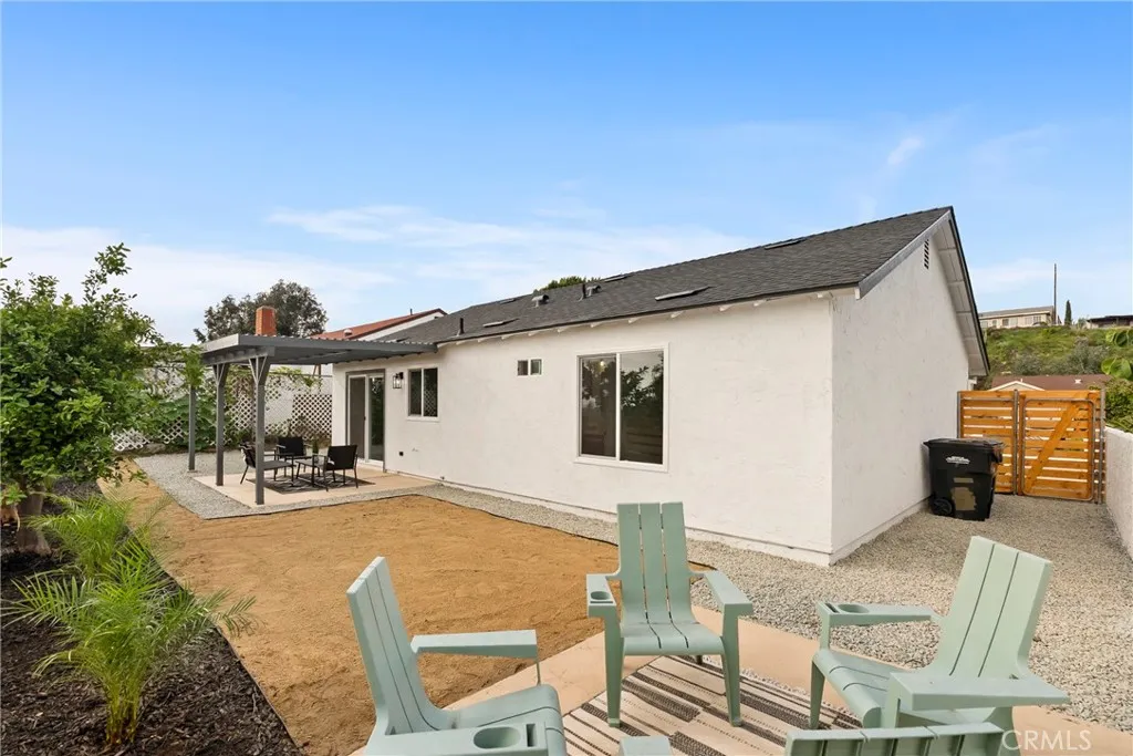 6027 Daisy, San Diego, California 92114 home-pic-25