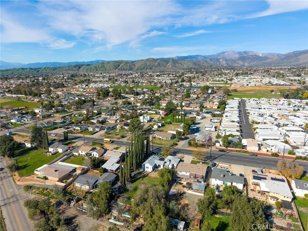 34789 Wildwood Canyon, Yucaipa, California 92399 home-pic-46