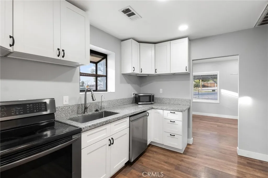 34789 Wildwood Canyon, Yucaipa, California 92399 home-pic-16