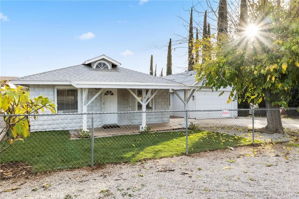 34789 Wildwood Canyon, Yucaipa, California 92399 home-pic-2