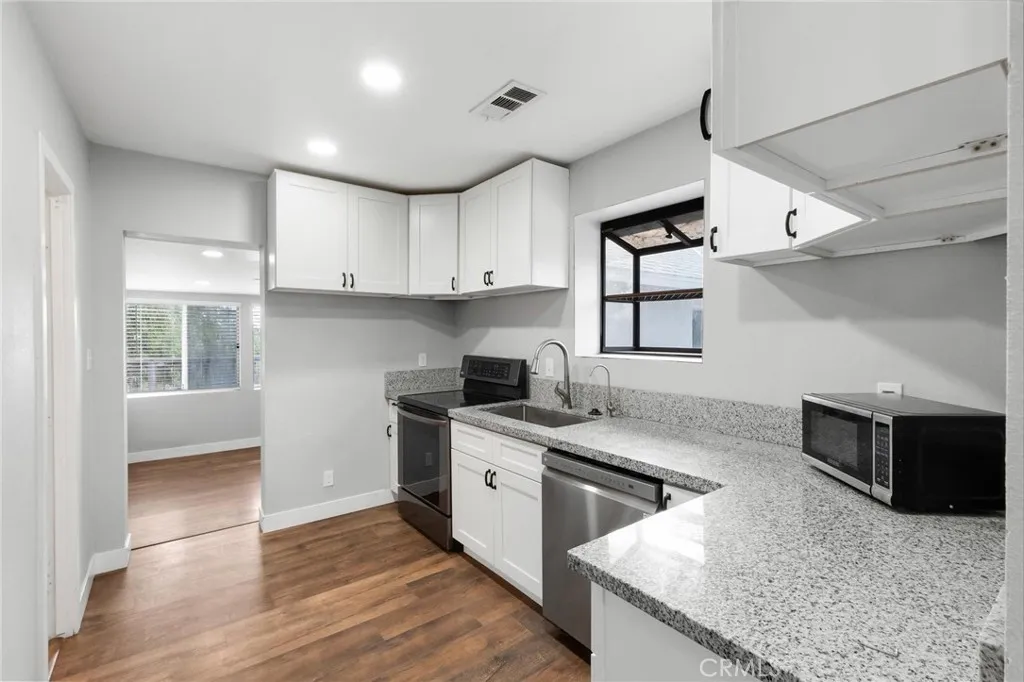 34789 Wildwood Canyon, Yucaipa, California 92399 home-pic-15