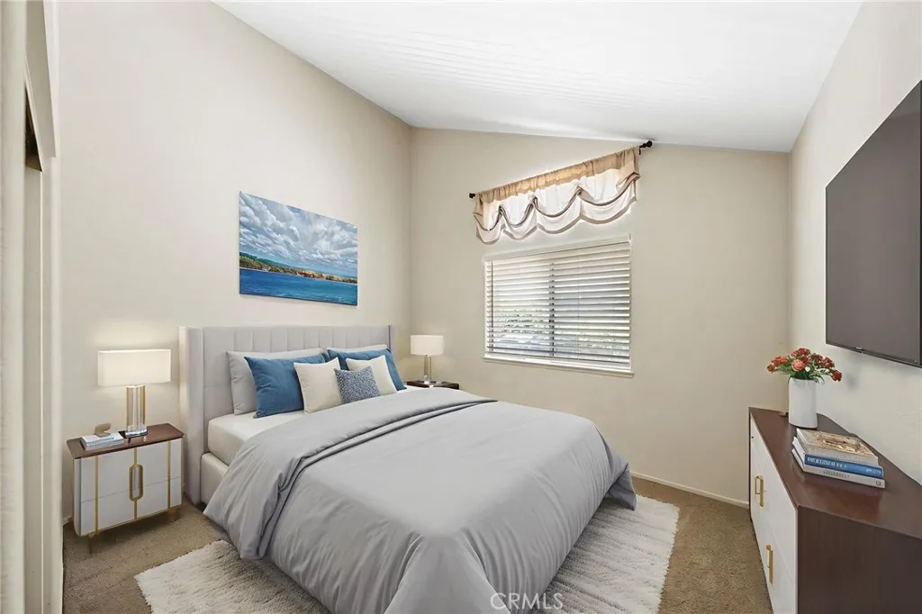 31475 Corte Mallorca, Temecula, California 92592 home-pic-24