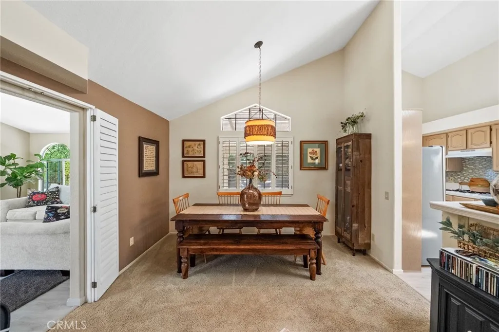 31475 Corte Mallorca, Temecula, California 92592 home-pic-9