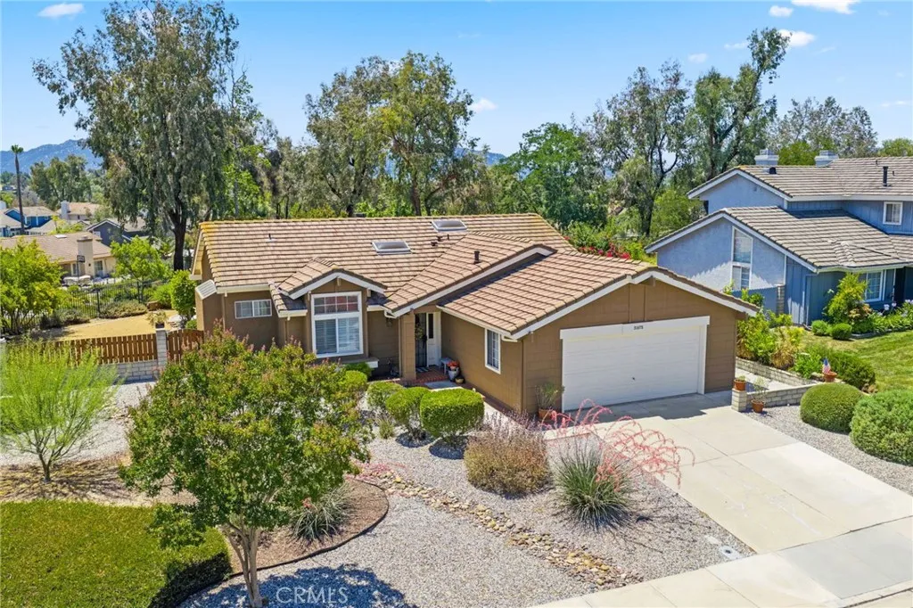 31475 Corte Mallorca, Temecula, California 92592 home-pic-3