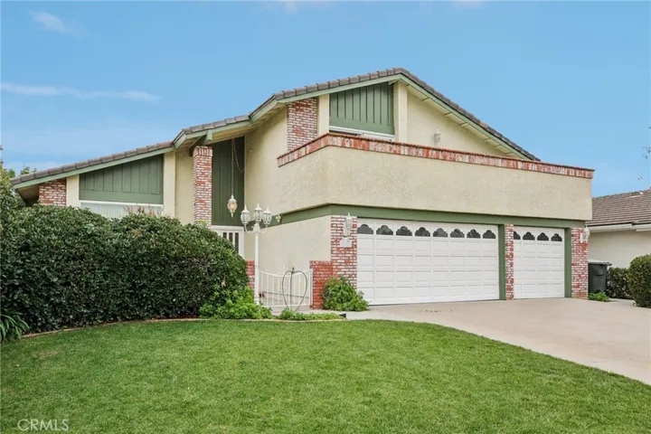 211 S Francisco Place, Anaheim Hills, California 92807