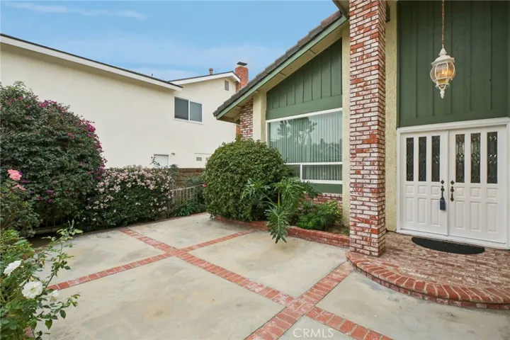 211 S Francisco Place, Anaheim Hills, California 92807