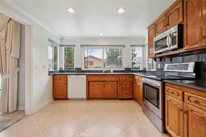 211 S Francisco Place, Anaheim Hills, California 92807
