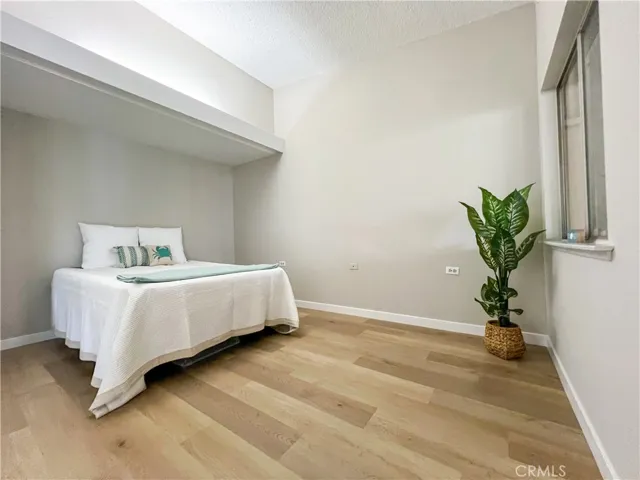 13181 Del Monte Dr., Seal Beach, California 90740