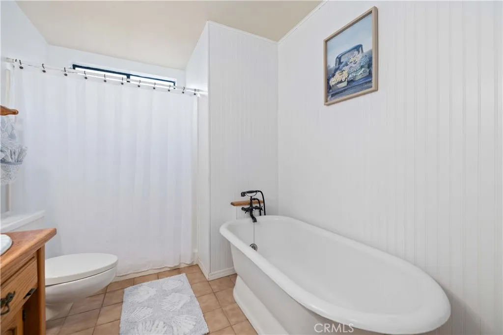 39910 95th W, Leona Valley, California 93551 home-pic-41
