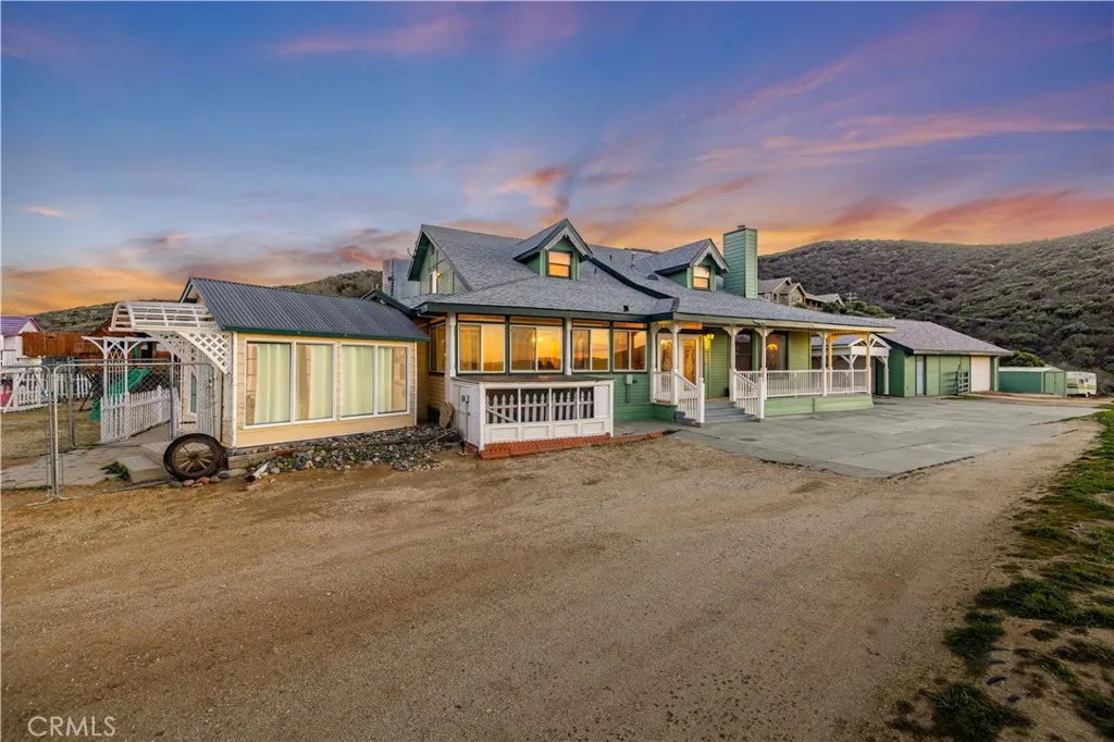 39910 95th W, Leona Valley, California 93551 home-pic-8