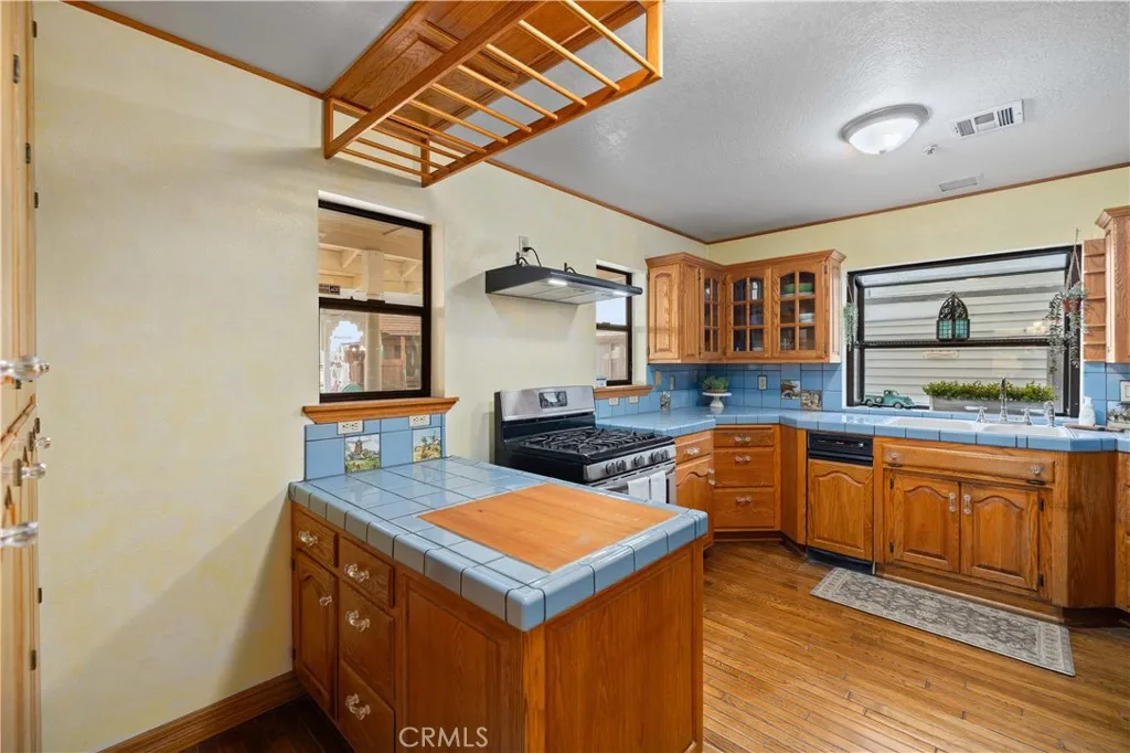 39910 95th W, Leona Valley, California 93551 home-pic-20
