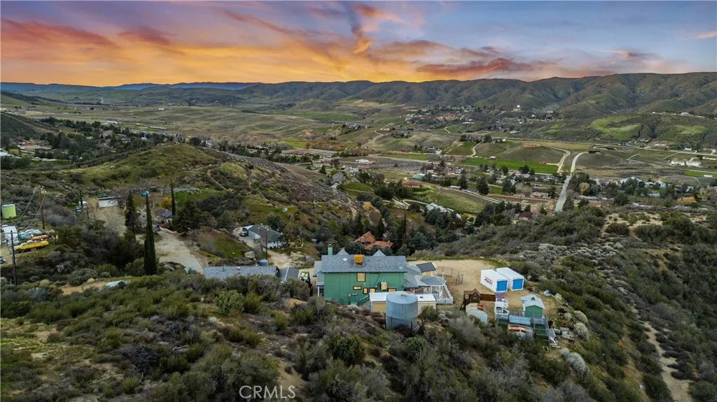 39910 95th W, Leona Valley, California 93551 home-pic-46