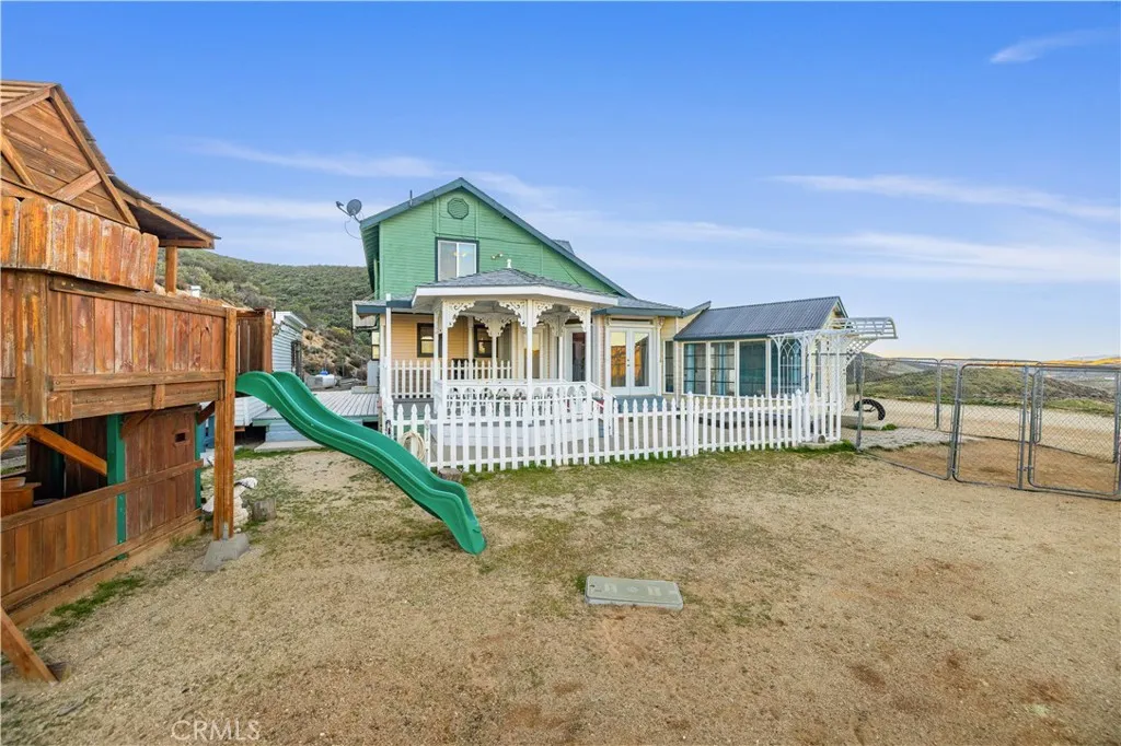 39910 95th W, Leona Valley, California 93551 home-pic-43