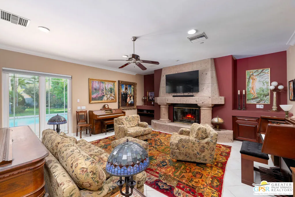 1019 Andreas Palms Drive, Palm Springs, California 92264 home-pic-25