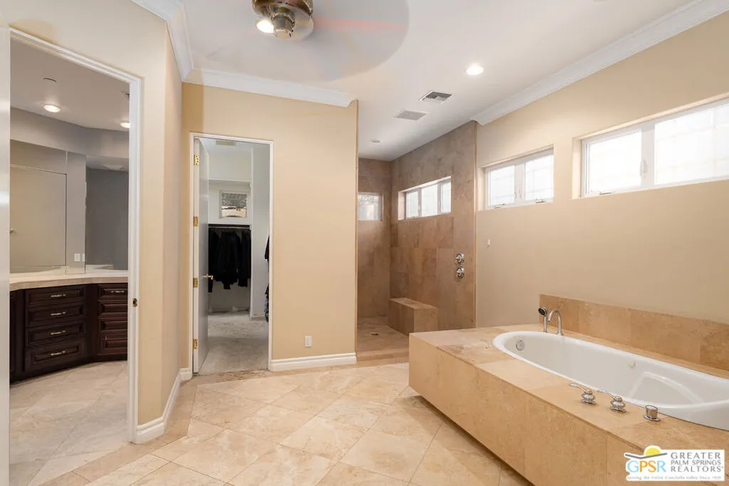 1019 Andreas Palms Drive, Palm Springs, California 92264 home-pic-17