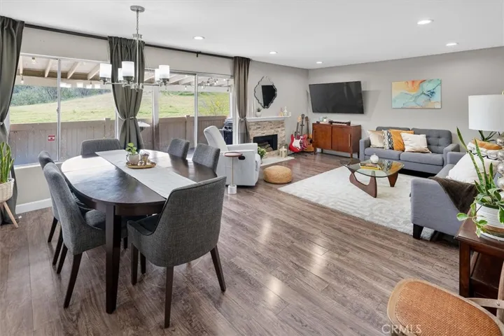 Dinning Room and Living Room