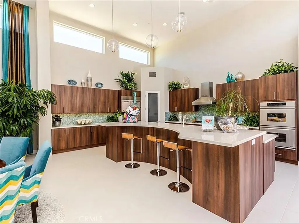 Kitchen Island View