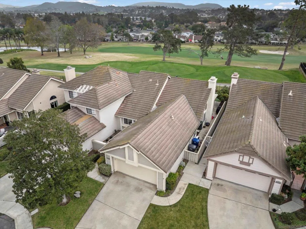 1938 Spyglass Circle, Vista, California 92081 home-pic-42