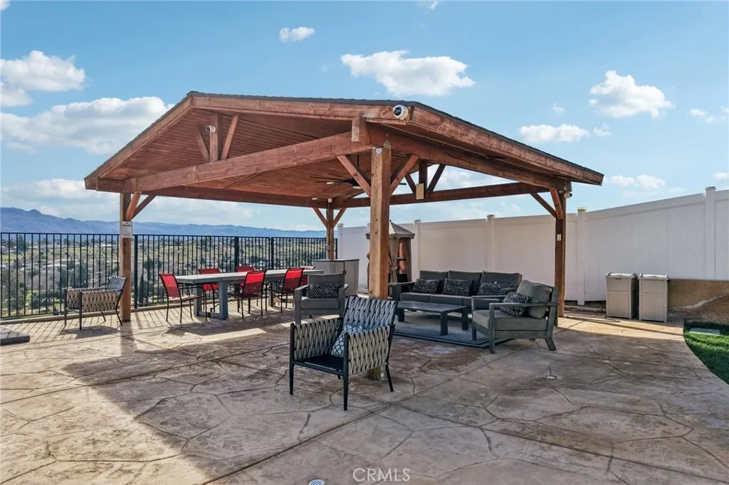17487 Aspen, Hesperia, California 92345 home-pic-73
