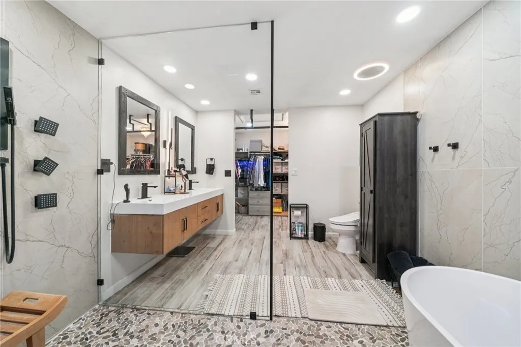 17487 Aspen, Hesperia, California 92345 home-pic-39