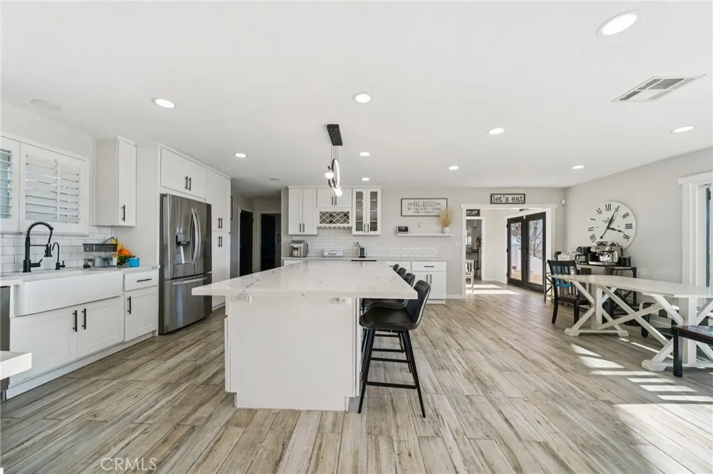 17487 Aspen, Hesperia, California 92345 home-pic-18