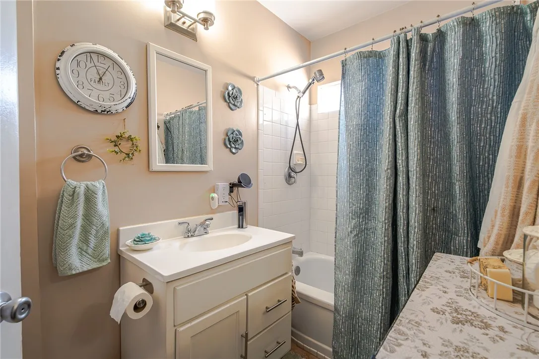 813 W Ramona Road, Alhambra, California 91803 home-pic-12
