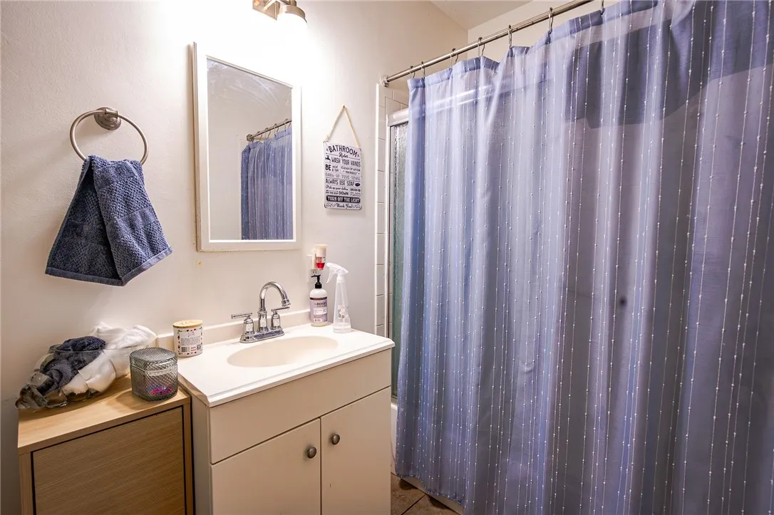 813 W Ramona Road, Alhambra, California 91803 home-pic-24