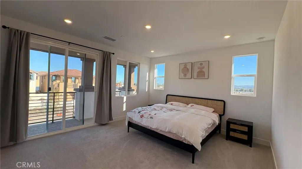 313 Terrapin, Irvine, California 92618 home-pic-13