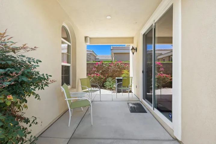 61275 Fire Barrel Dr., La Quinta