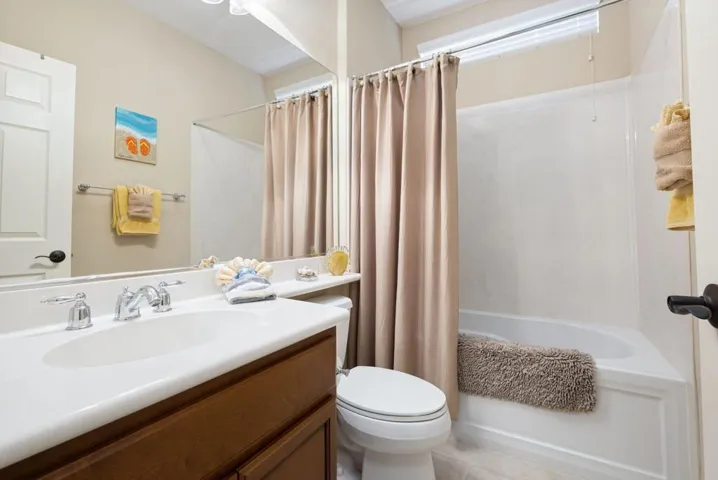 61275 Fire Barrel Dr., La Quinta