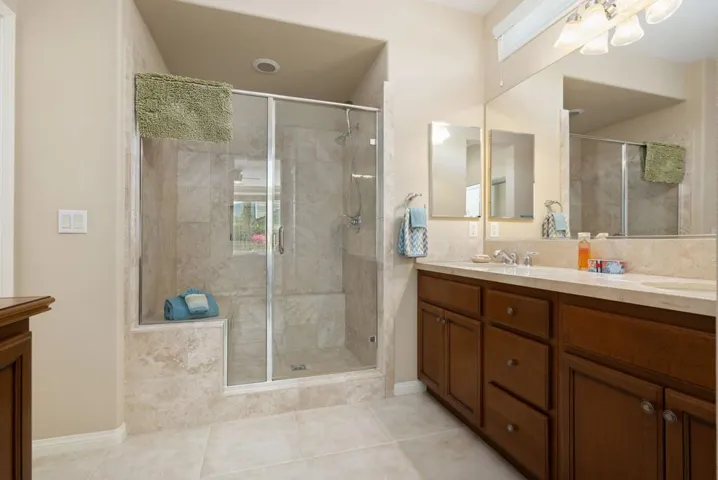 61275 Fire Barrel Dr., La Quinta