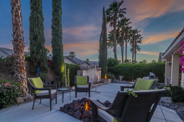 61275 Fire Barrel Dr., La Quinta