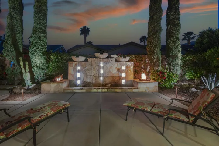 61275 Fire Barrel Dr., La Quinta