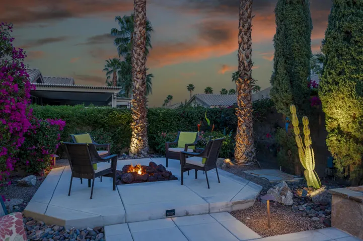 61275 Fire Barrel Dr., La Quinta