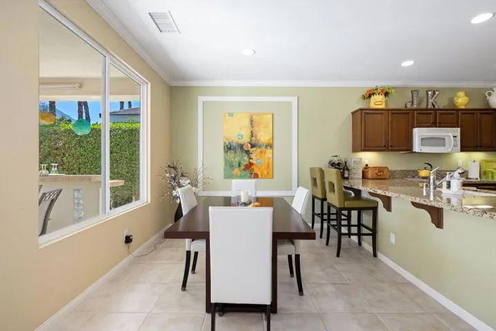 61275 Fire Barrel Dr., La Quinta