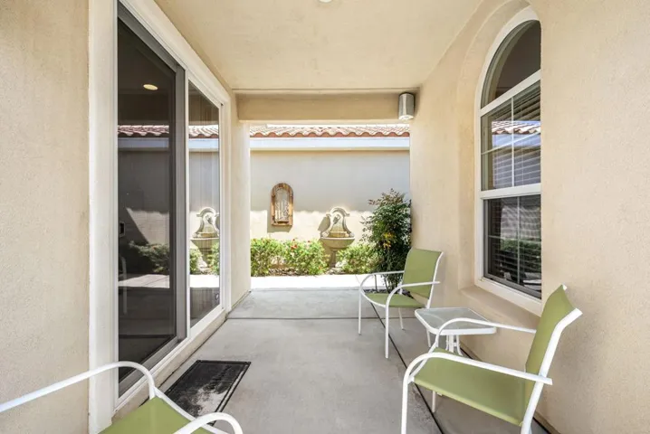 61275 Fire Barrel Dr., La Quinta