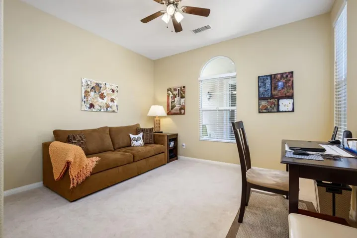 61275 Fire Barrel Dr., La Quinta
