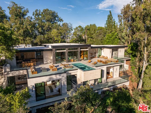 12752 Mulholland Drive, Beverly Hills, California 90210