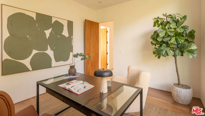 12752 Mulholland Drive, Beverly Hills, California 90210