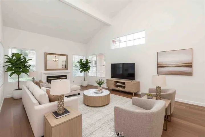 Virtually Staged – Furniture & Décor Added Digitally