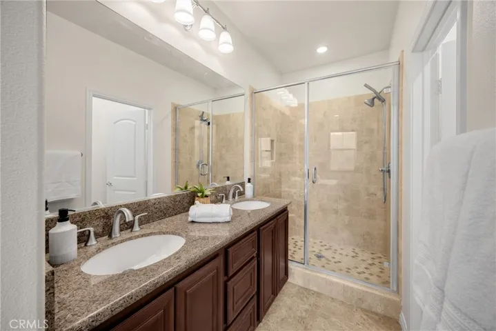 3rd Floor - Primary Bathroom