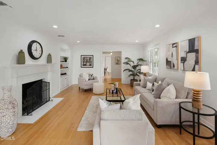 SSR_3232Vickers_012_FLEXMLS