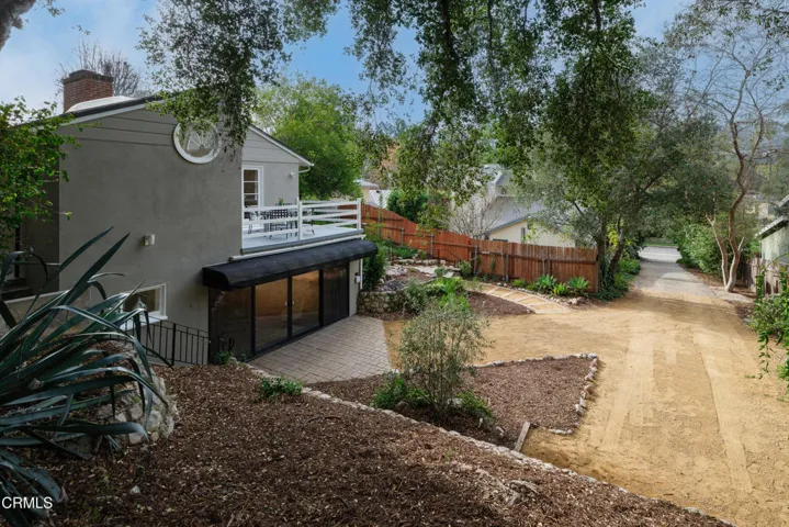 SSR_3232Vickers_002_FLEXMLS