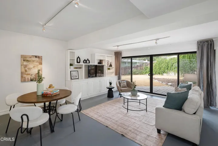 SSR_3232Vickers_051_FLEXMLS