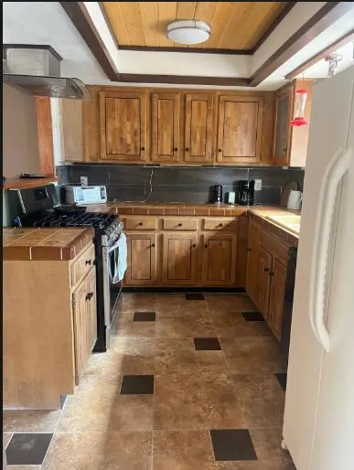 324 San Anselmo Drive, Big Bear, California 92314 home-pic-9