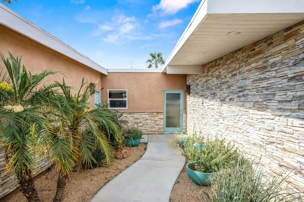 45496 Garden Square, Palm Desert, California 92260 home-pic-9