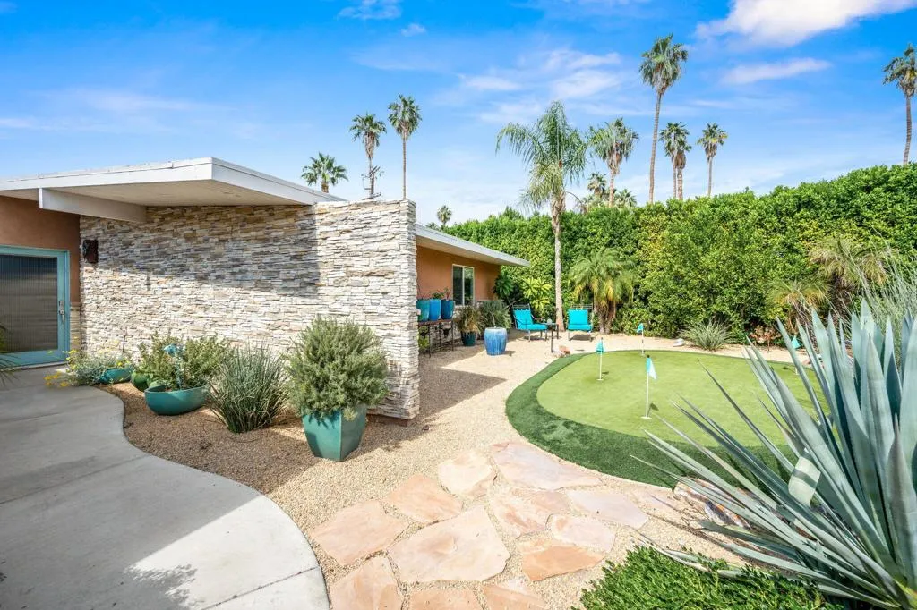 45496 Garden Square, Palm Desert, California 92260 home-pic-8